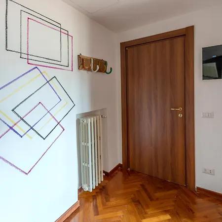 Apartment D'artiste