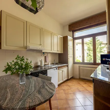 Apartment D'artiste *